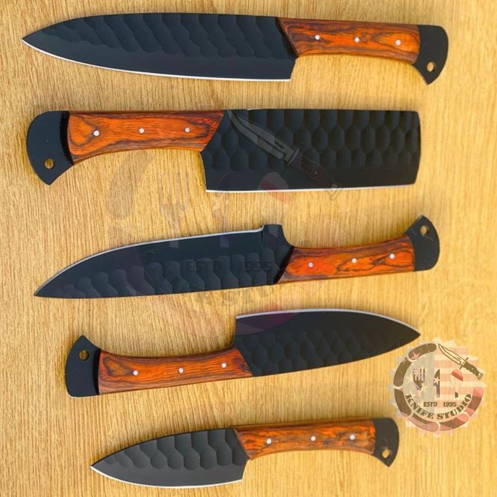 Premium Hand-Forged Chef Knife Set – 5-Piece Carbon Steel Kitchen Knives with Wooden Handles - Image 3